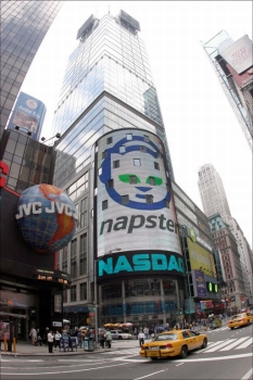纳斯达克的Napster广告已经不复存在